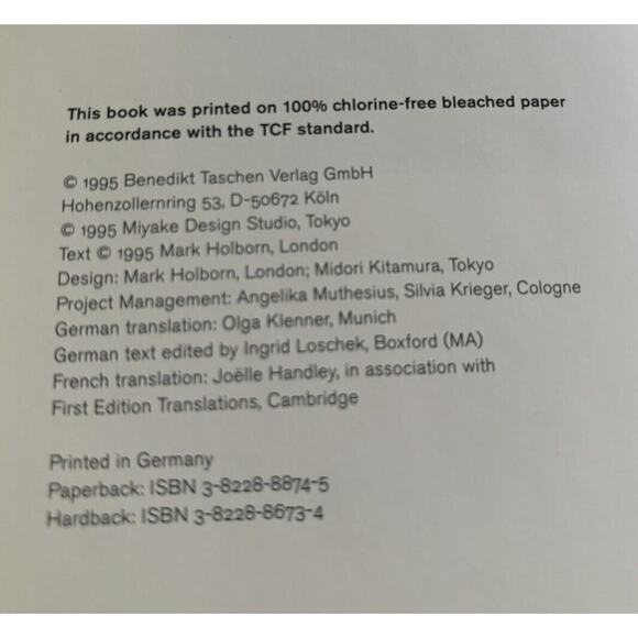 Issey Miyake by Mark Holborn 1995 Trade Paperback Taschen 1st. Edition - Picture 3 of 12